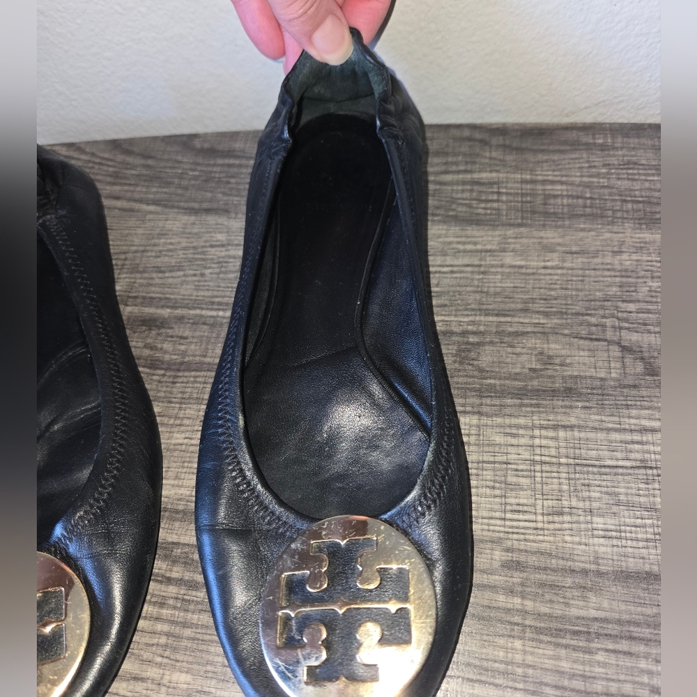 Tory Burch Black Leather Ballet Flats, Size 9M - Picture 12 of 16